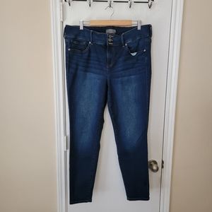 Torrid Super Soft Jegging